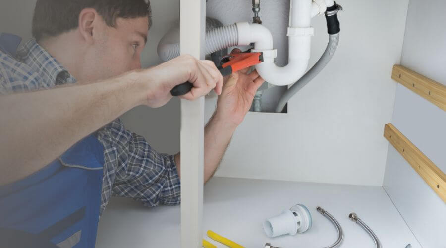 Expert burst pipe repair services in Bellaire, TX